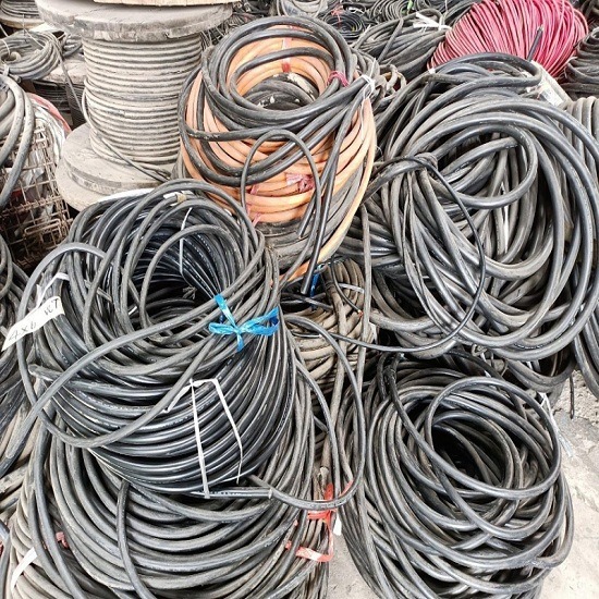 ส.เกียรติเจริญ ค้าของเก่า บ่อวิน - รับซื้อสายไฟเก่า